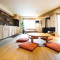 駿河屋、自社HPだけで売上高2億円超