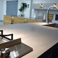 無骨 剛健 職人気質 ステンレスの素材感を活かした新ブランド「S:U:S」キッチン立ち上げ​