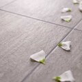 【クローズアップ建材・掃除がしやすいバスルーム】乾きやすくて掃除しやすい床