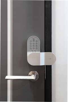 大崎電気工業、ネット不要のスマートロック　店舗向け新商品発売開始