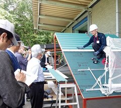 元旦 ビューティ工業、リフォーム専用住宅屋根開発　屋根を上から下へ葺く工法で足場を省略化