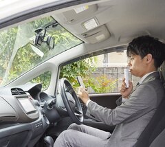 タニタ、燃料電池式アルコール検知器　ペーパーレスで直行直帰対応
