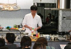 リフォーム応援団、クッキングショーをパッケージ化　笠原将弘氏などプロの料理家を手配