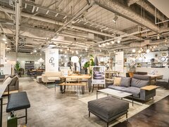 ジョンソンホームズ、インテリアショップをリニューアル　モダンでスタイリッシュ家具を提案