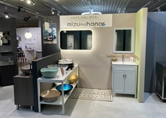 フローバルが新宿に期間限定出展　華麗な洗面ボウルを多数展示