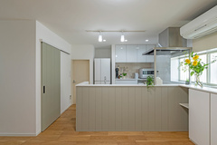 脱価格競争で粗利率向上、年商1億円のリフォーム会社の付加価値提案