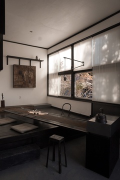 建築家×鉄工職人×古物商が創る　古民家リノベと古材再生の新ブランド誕生