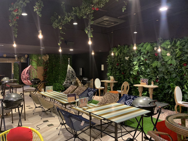 ニッカホーム、公園をコンセプトにした90坪の店内.JPG