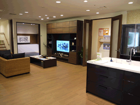 ３社の商材を集めたコラボショールーム