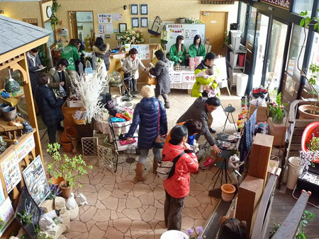 築紫野店での新春イベントの様子