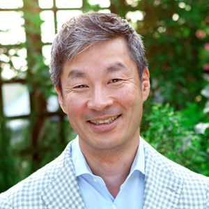 チームネット　甲斐徹郎 社長