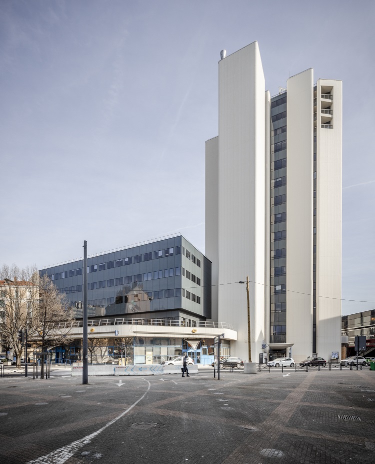 ▲フランス南東部・グルノーブル中心に位置する 郵便局舎は、歴史的建造物として地域住民 から愛されている 写真提供:Florent Michel